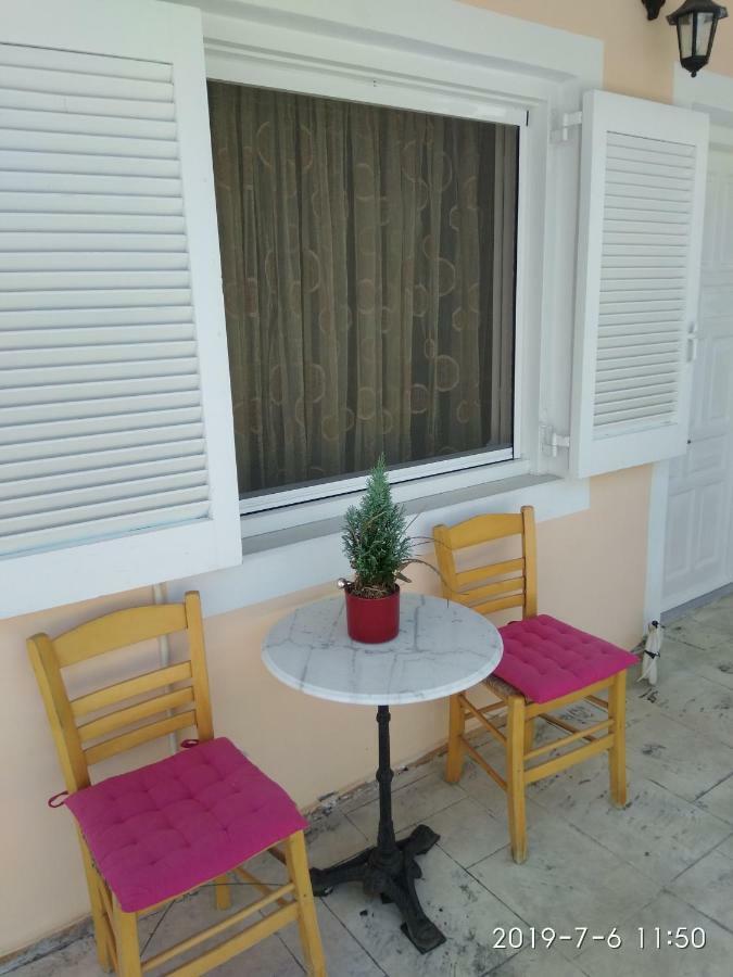 Manousos Apartment Lefkada City Exterior photo